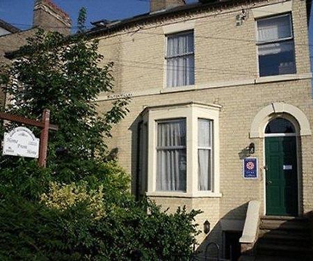 Home From Home Bed And Breakfast Cambridge Exterior foto